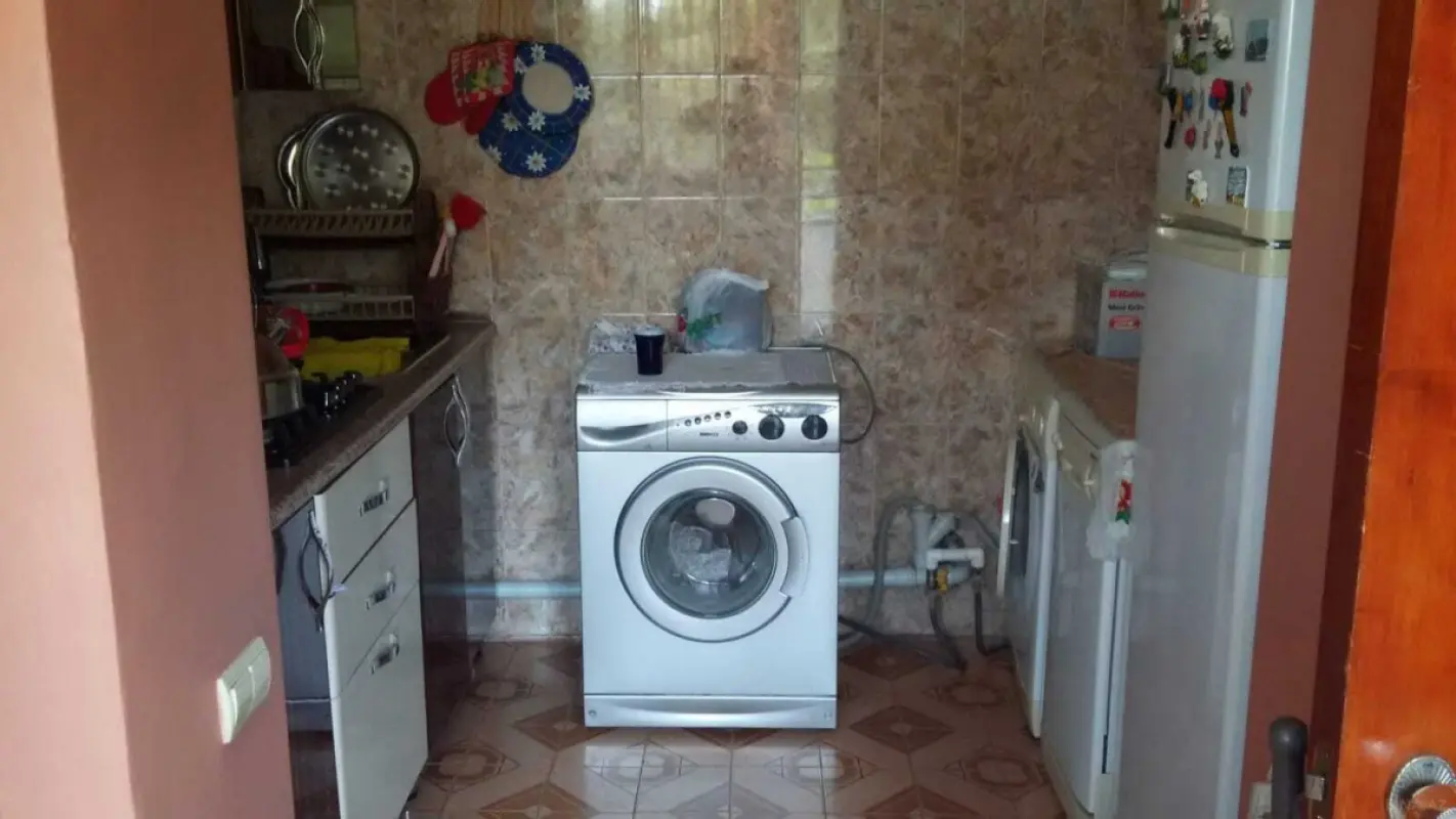 Satılır 5 otaqlı mənzil 115 m²