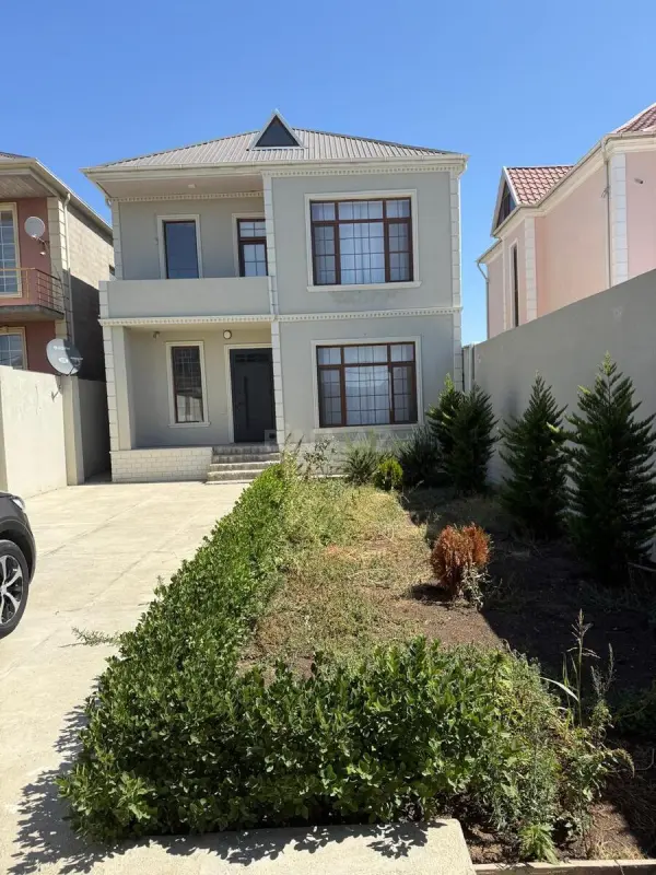 Satılır 5 otaqlı həyət evi 160 m²