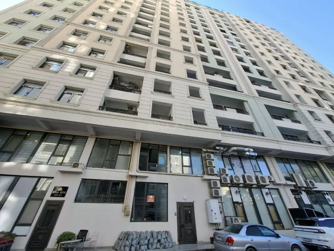 Satılır 2 otaqlı mənzil 100 m²