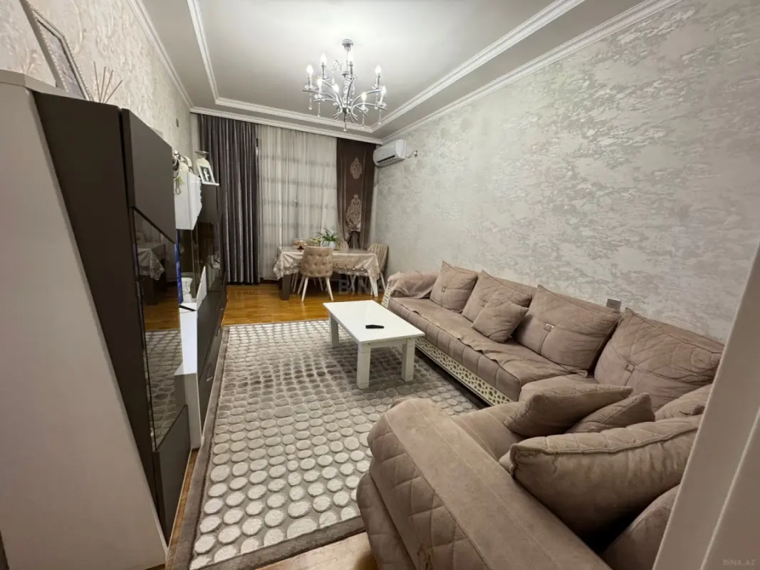 Satılır 3 otaqlı mənzil 105 m²