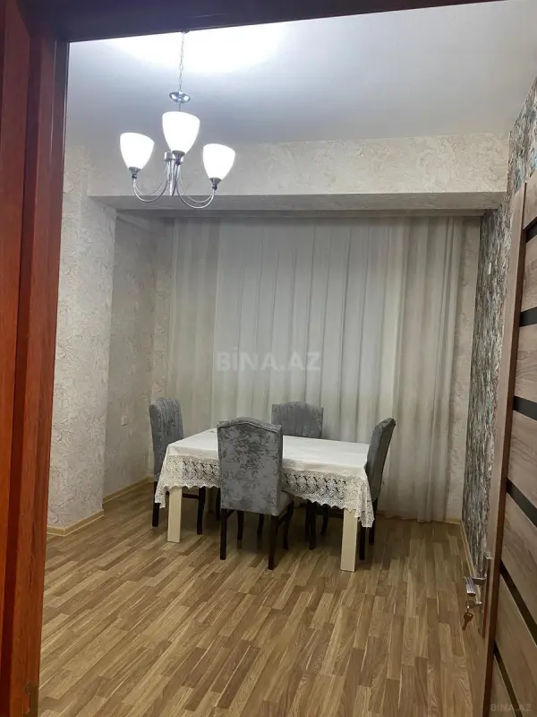 Kirayə verilir 3 otaqlı mənzil 110 m²