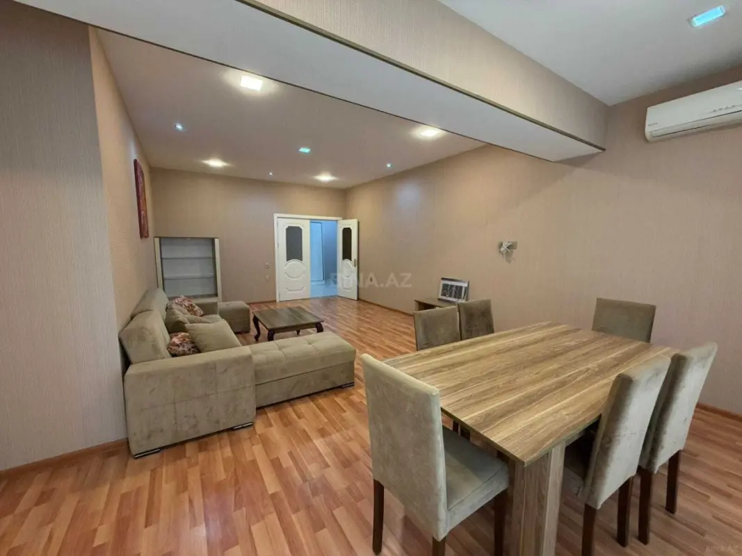 Kirayə verilir 3 otaqlı mənzil 115 m²