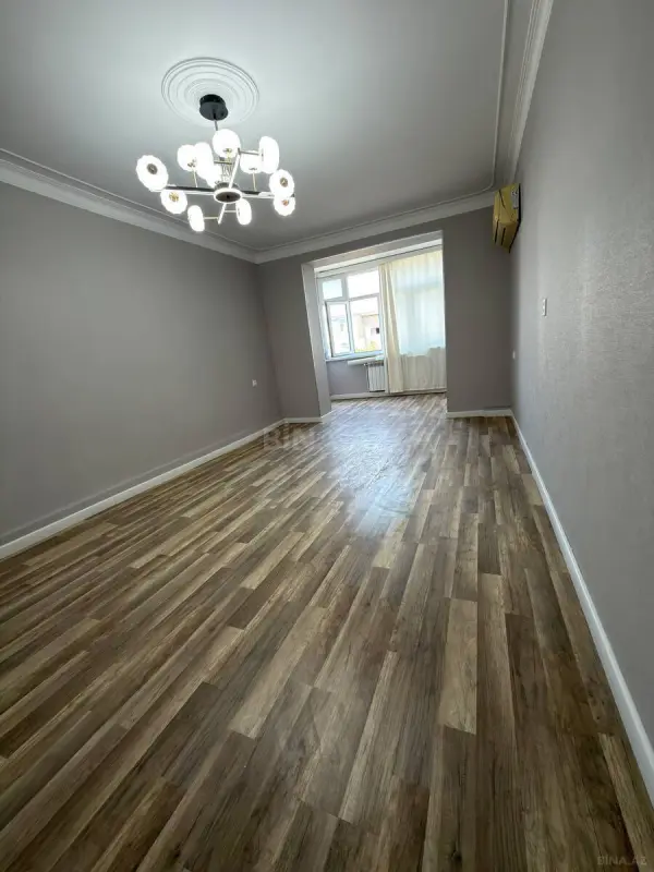 Satılır 3 otaqlı mənzil 70 m²
