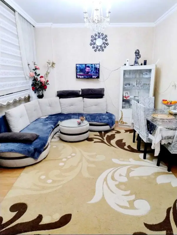 Satılır 2 otaqlı mənzil 43 m²