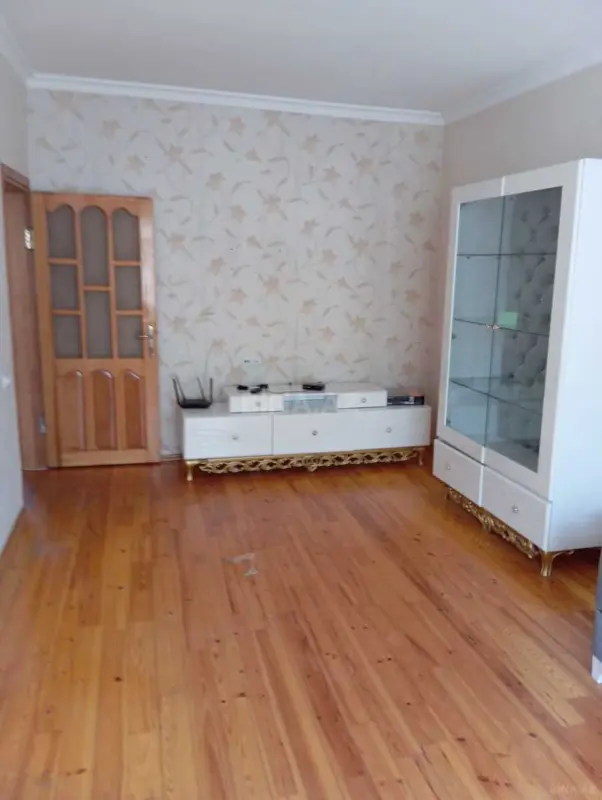 Satılır 2 otaqlı mənzil 52 m²