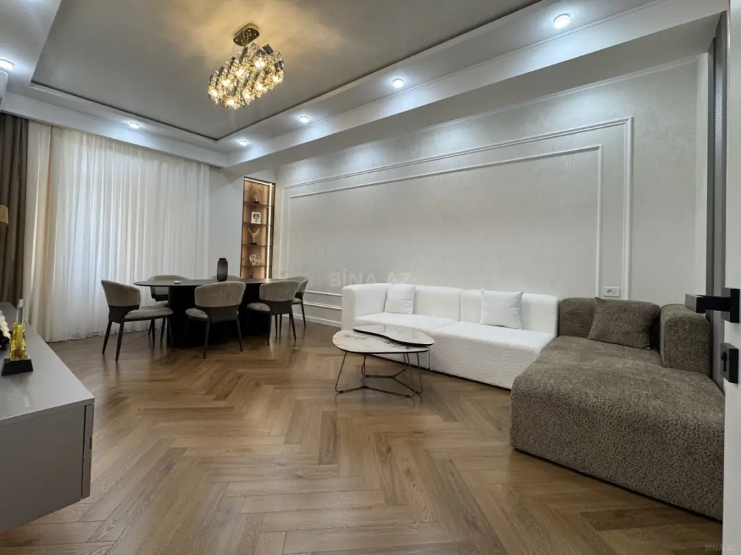 Satılır 2 otaqlı mənzil 85 m²