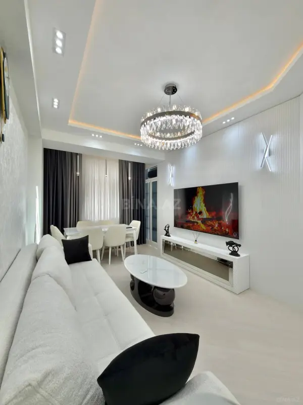Kirayə verilir 2 otaqlı mənzil 52 m²