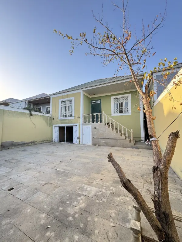 Satılır 4 otaqlı həyət evi 125 m²