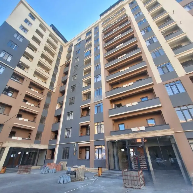 Satılır 3 otaqlı mənzil 114 m²