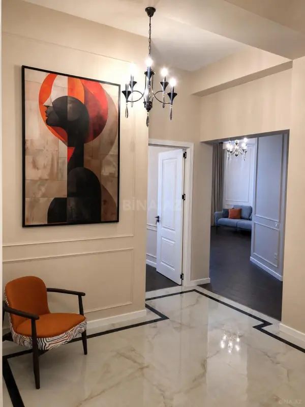 Kirayə verilir 3 otaqlı mənzil 120 m²