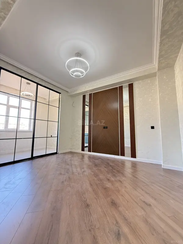 Satılır 2 otaqlı mənzil 44 m²