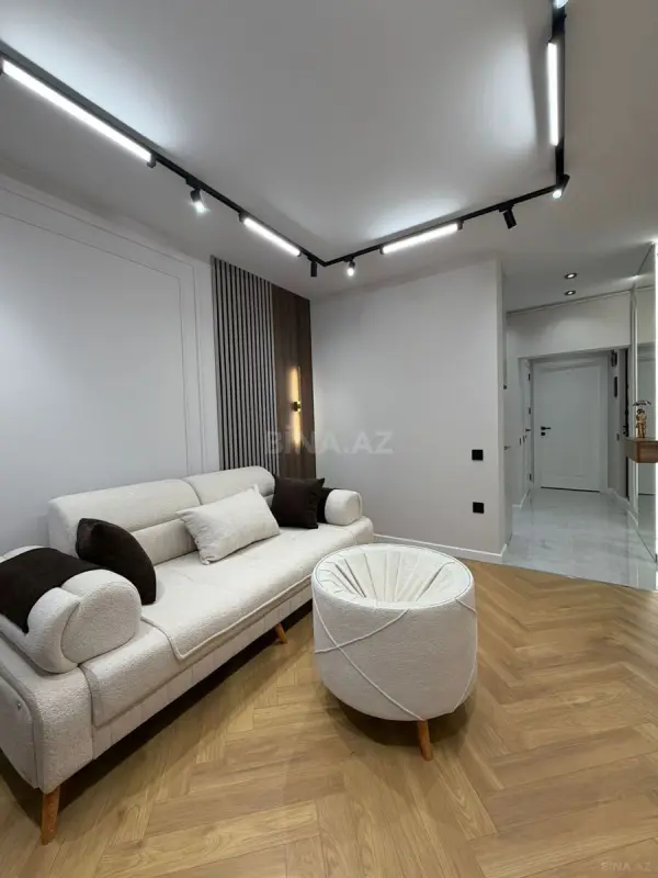 Kirayə verilir 2 otaqlı mənzil 50 m²