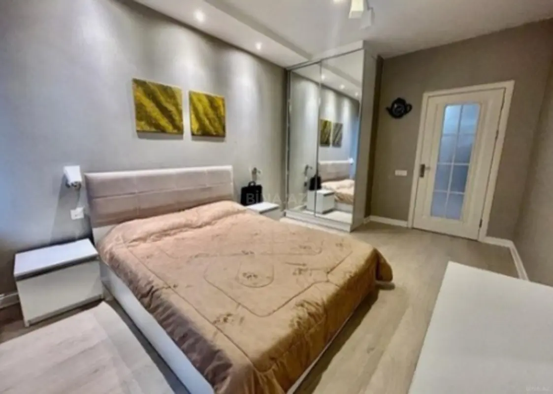 Kirayə verilir 3 otaqlı mənzil 90 m²
