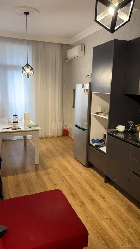 Kirayə verilir 1 otaqlı mənzil 55 m²