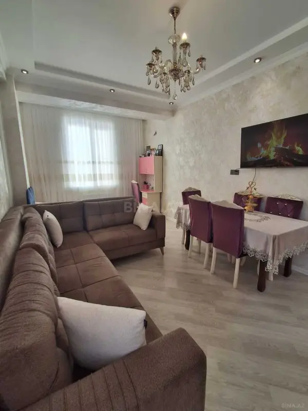 Satılır 2 otaqlı mənzil 75 m²