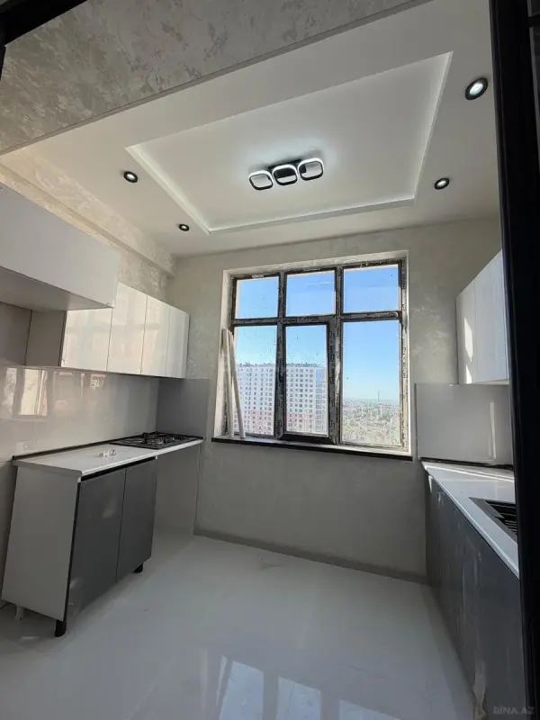 Satılır 2 otaqlı mənzil 61 m²