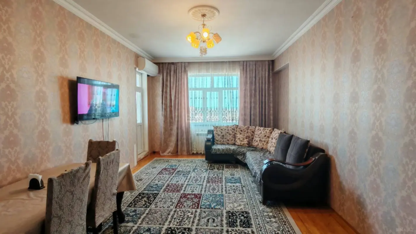 Satılır 3 otaqlı mənzil 79.2 m²