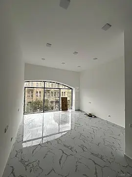 Kirayə verilir obyekt 30 m² — Bakı 30.00 m²