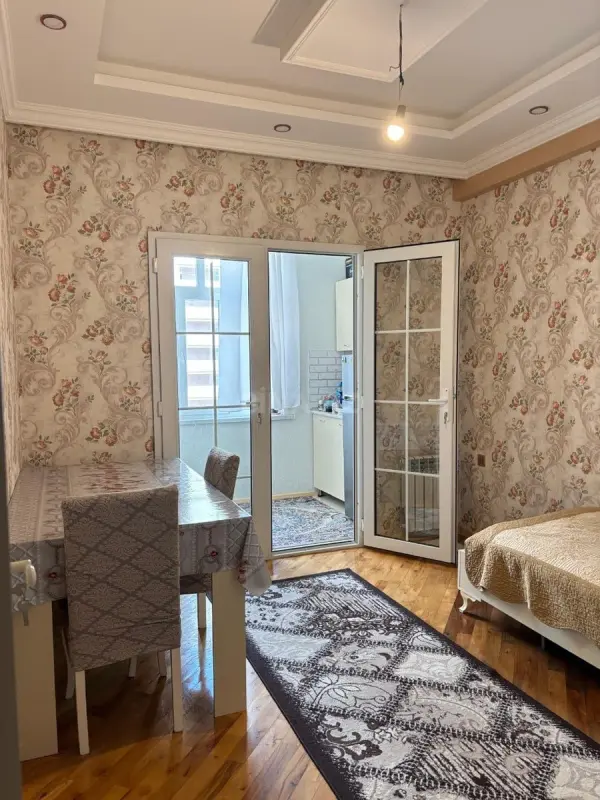 Satılır 2 otaqlı mənzil 47 m²
