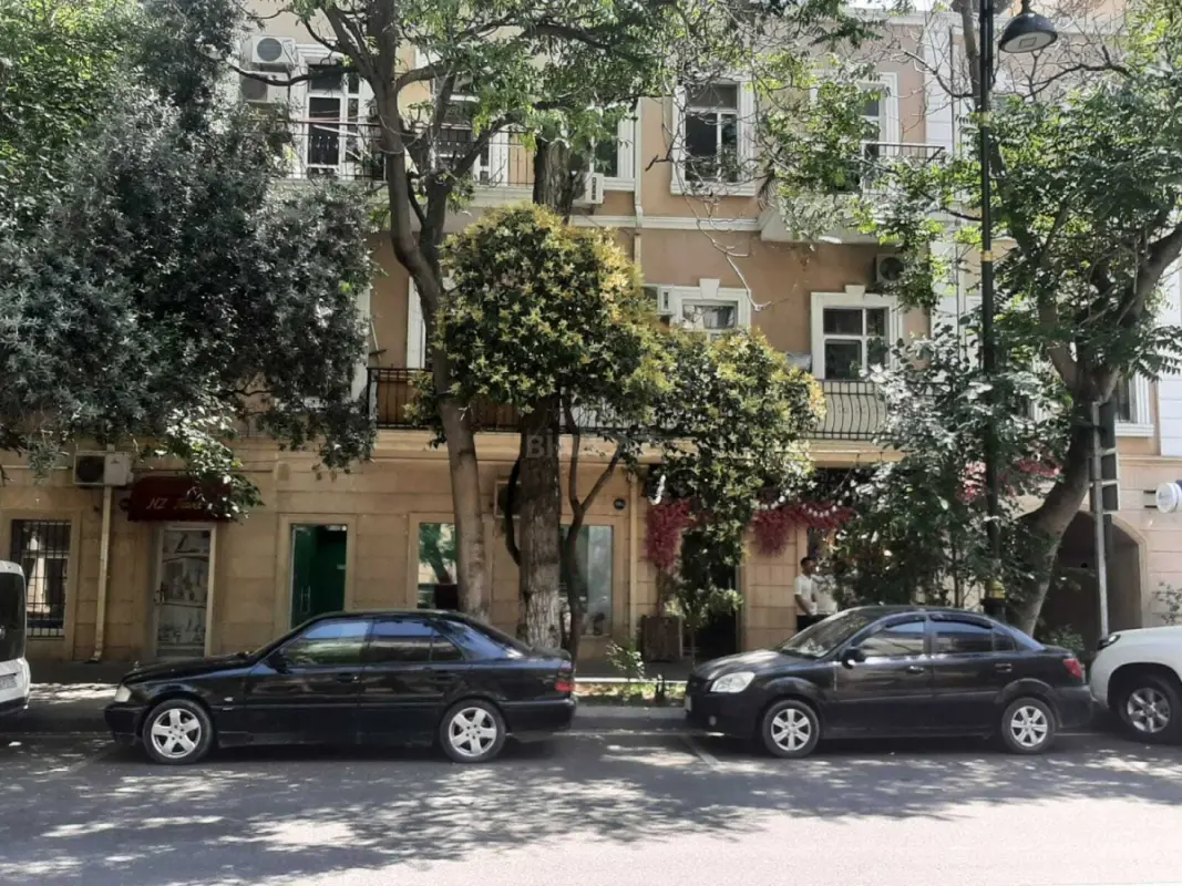Satılır obyekt 23 m²