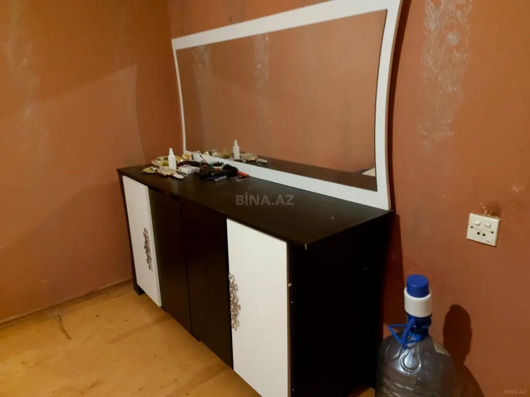 Kirayə verilir 2 otaqlı mənzil 120 m²
