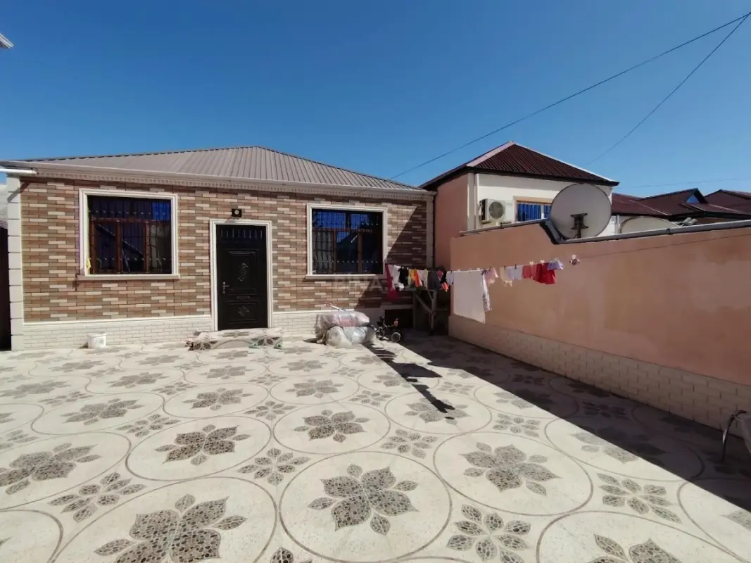 Satılır 5 otaqlı həyət evi 120 m²