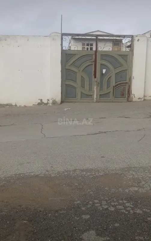 Satılır obyekt 1100 m²