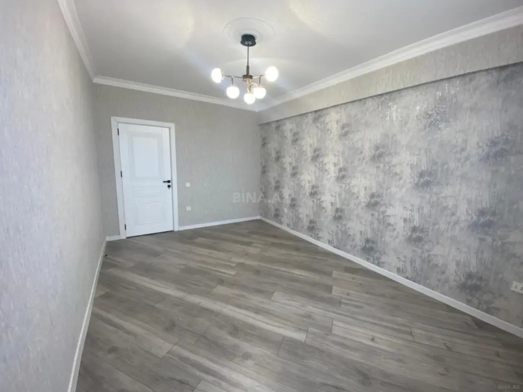 Satılır 2 otaqlı mənzil 68 m²