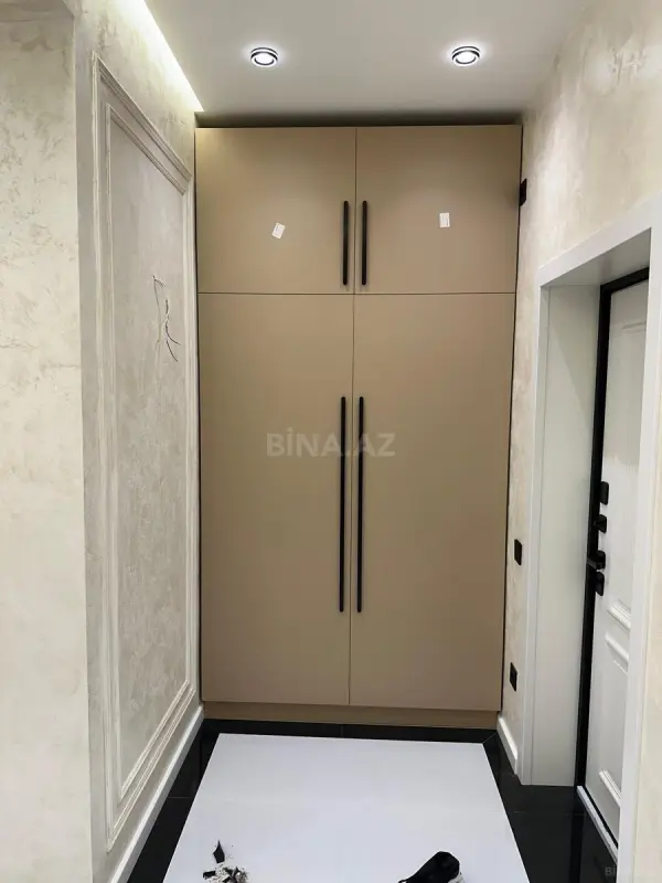 Satılır 3 otaqlı mənzil 110 m²
