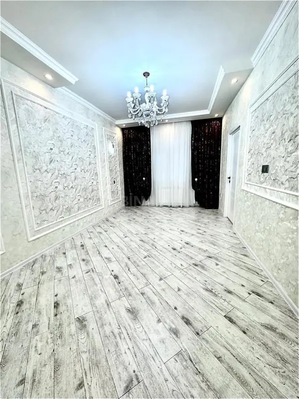 Satılır 2 otaqlı mənzil 56 m²