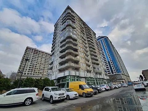 Kirayə verilir 2 otaqlı mənzil 100 m² — Bakı, Xətai 2 otaq 100.00 m²