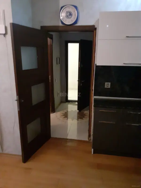 Kirayə verilir 2 otaqlı mənzil 45 m²