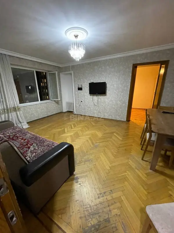Kirayə verilir 3 otaqlı mənzil 70 m²