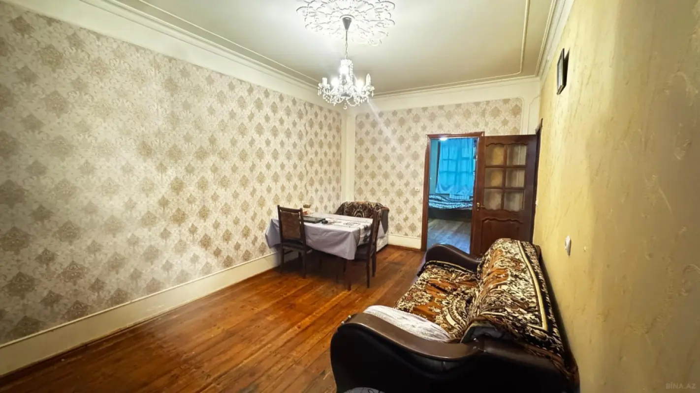 Kirayə verilir 2 otaqlı mənzil 55 m²