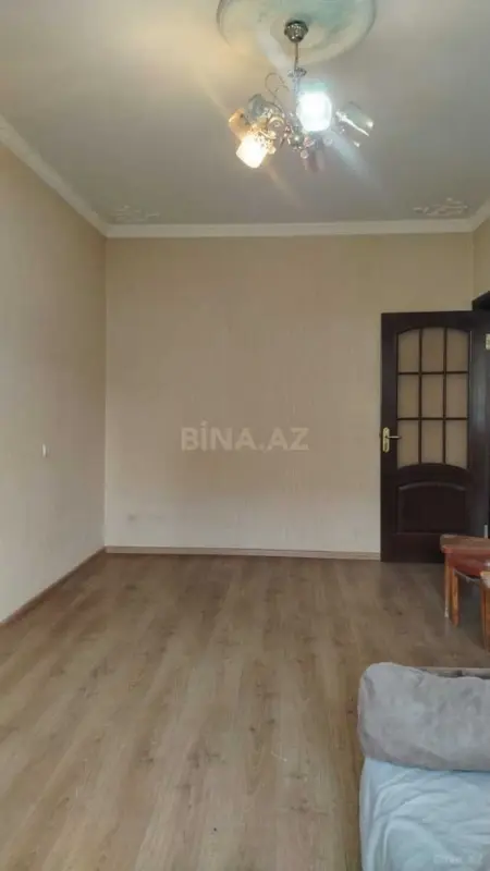 Satılır 2 otaqlı mənzil 58 m²