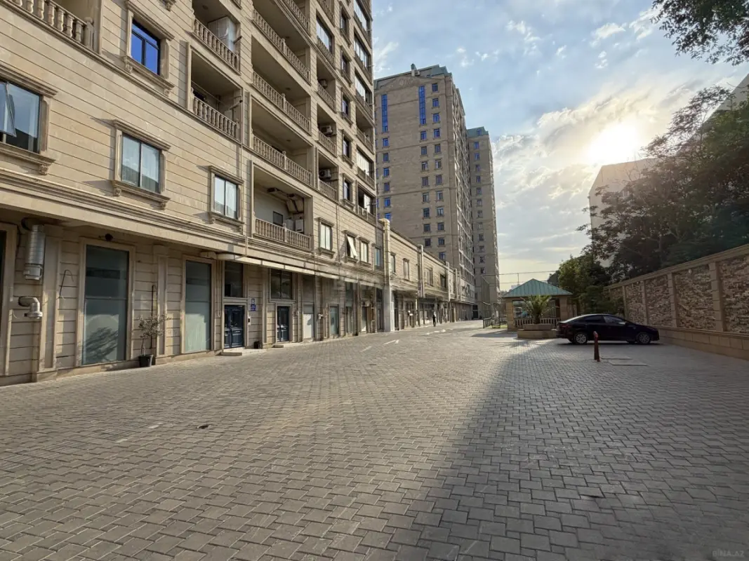 Satılır 2 otaqlı mənzil 75 m²