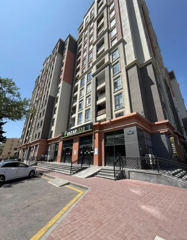 Satılır 2 otaqlı mənzil 71 m²