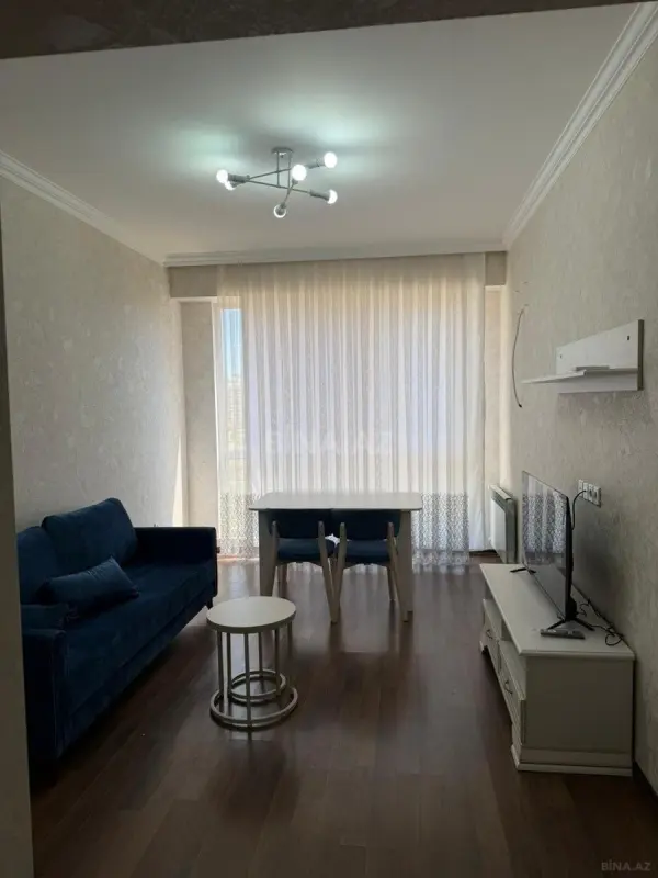 Kirayə verilir 2 otaqlı mənzil 55 m²