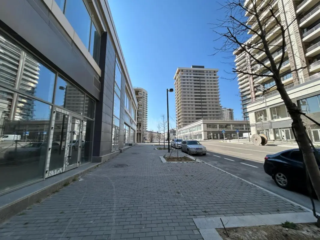 Kirayə verilir obyekt 150 m²