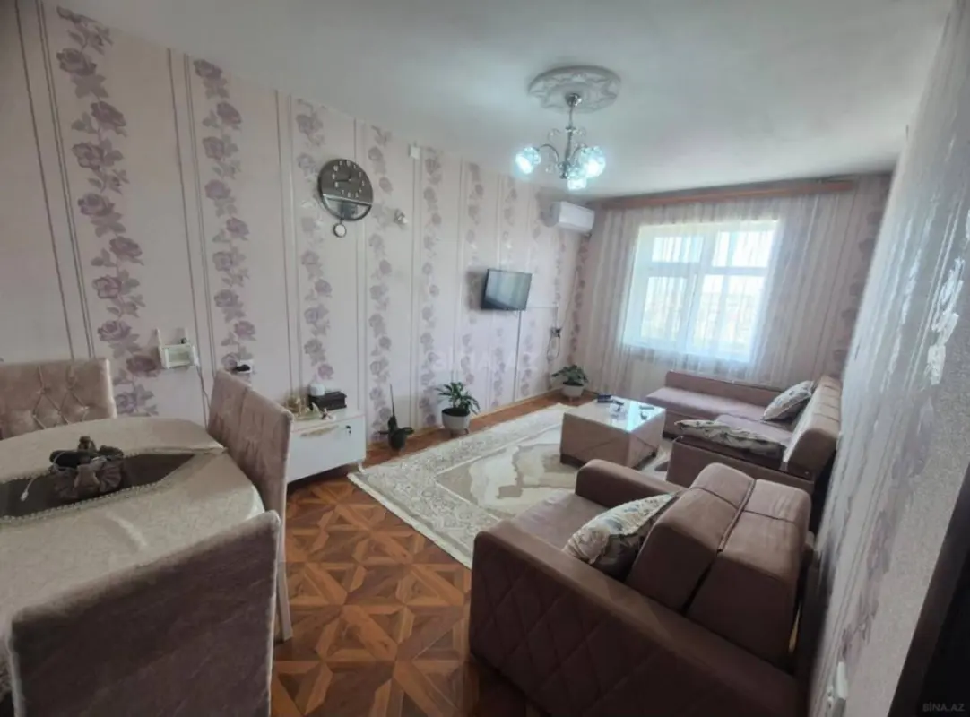 Kirayə verilir 2 otaqlı mənzil 60 m²