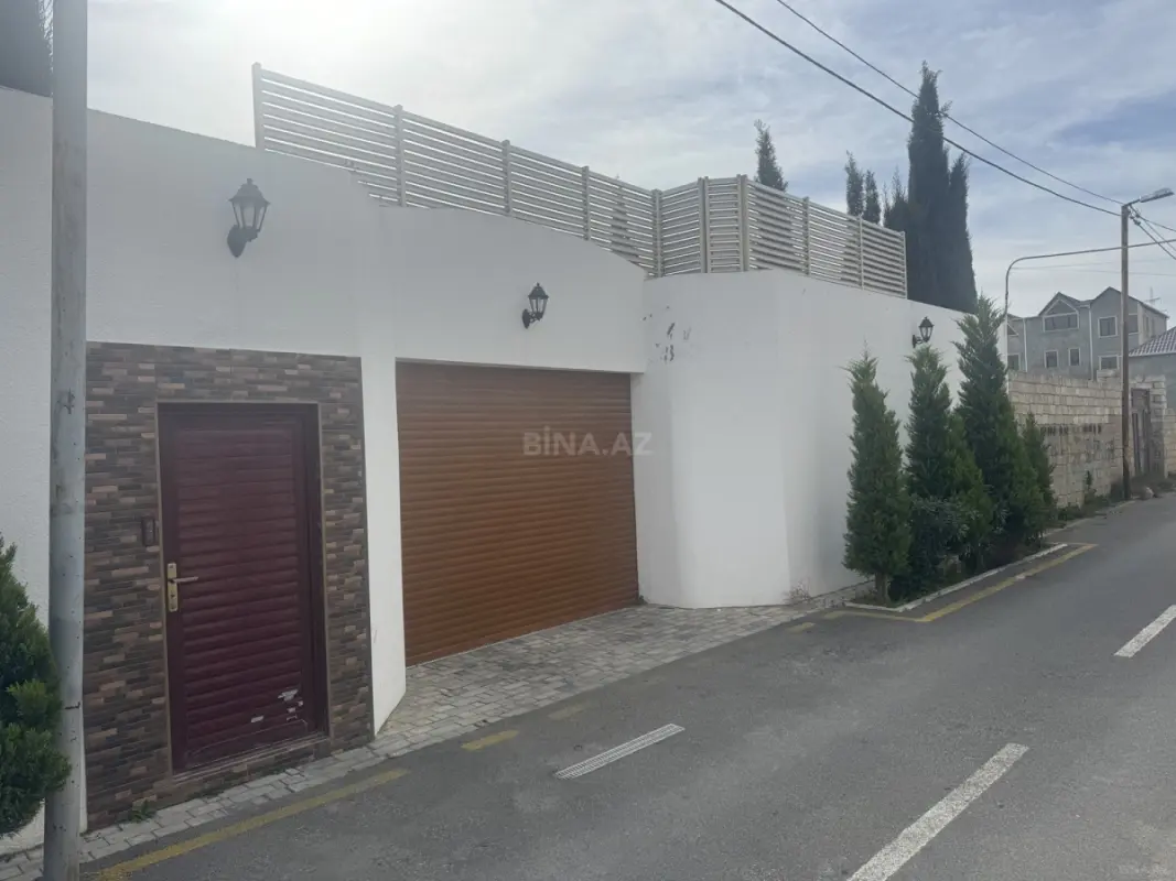 Satılır 4 otaqlı həyət evi 150 m²