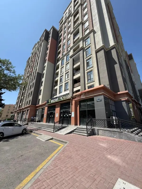 Satılır 2 otaqlı mənzil 71 m²