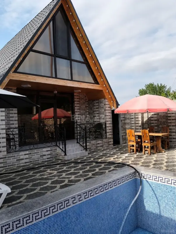 Satılır 3 otaqlı həyət evi 100 m²