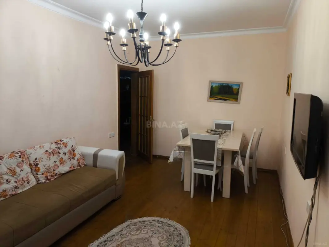 Kirayə verilir 3 otaqlı mənzil 100 m²