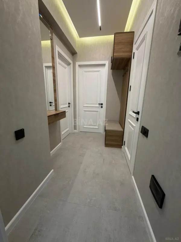 Kirayə verilir 2 otaqlı mənzil 66 m²