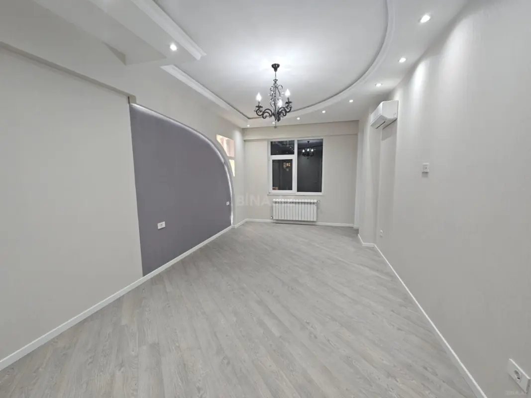 Satılır 3 otaqlı mənzil 110 m²