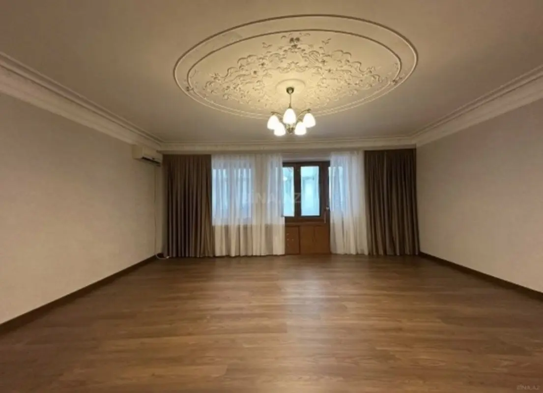 Satılır 3 otaqlı mənzil 100 m²