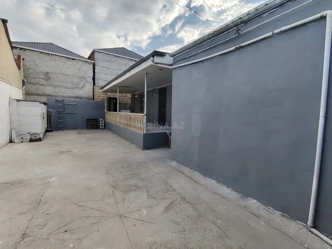Satılır 3 otaqlı həyət evi 75 m²