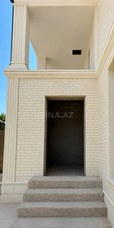Satılır 5 otaqlı həyət evi 350 m²