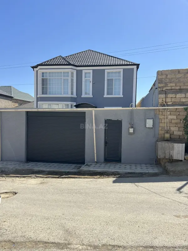 Satılır 5 otaqlı həyət evi 184 m²